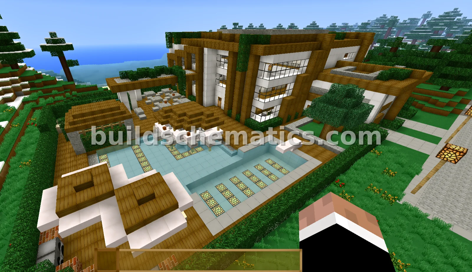 Large Modern Mansion with Pool